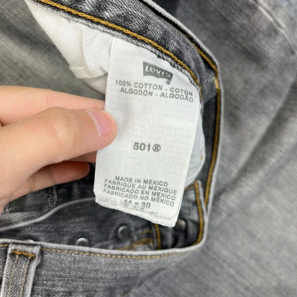 Levi's 501 Original Fit Straight Jeans Men's Gray Denim Classic Button Fly 43X26